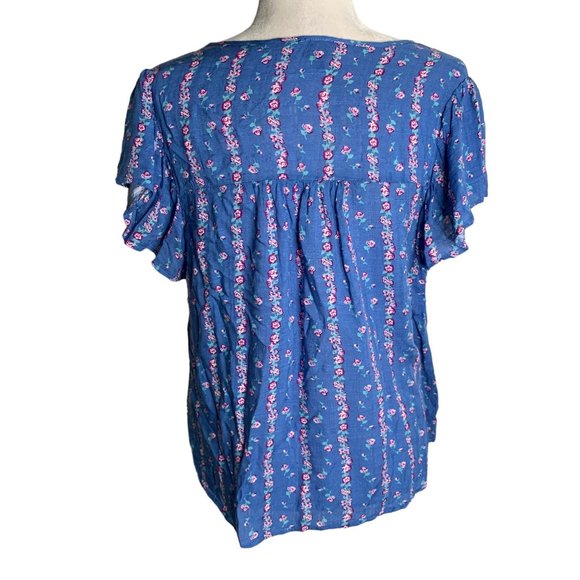 Lee Boho Flutter Sleeve Peasant Top M Blue Floral Rayon Tie Neck Bohemian - Picture 4 of 6